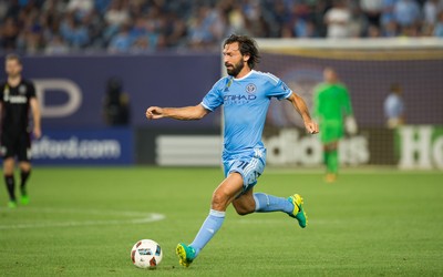 海德电竞热评-J罗音乐品味大公开