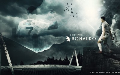 海德电竞精华-凯拉赛后与家人庆祝